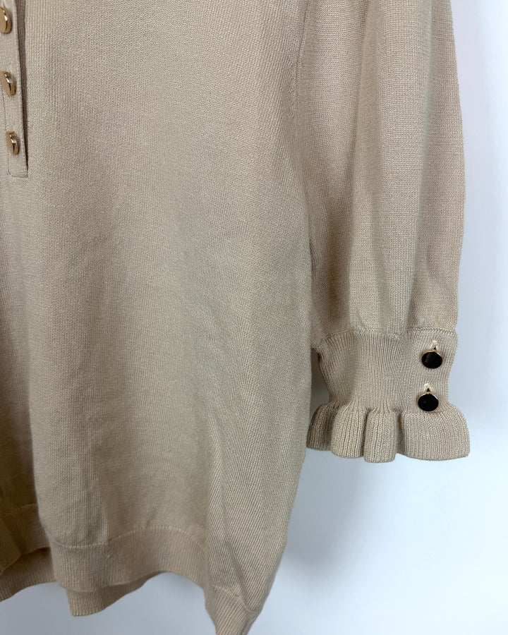 Light Beige Ruffle Top - Size 4/6