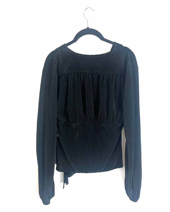 Black V Neck Ribbed Top - Size 4/6