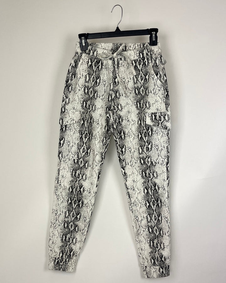 Snakeskin Cargo Joggers - Size 2/4