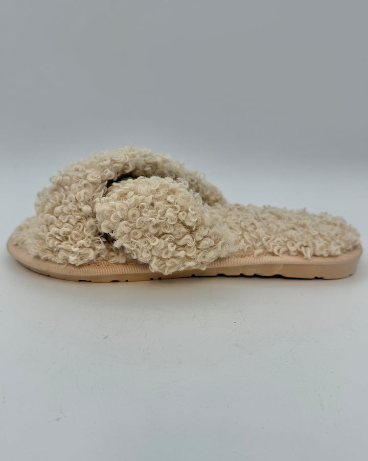 Open Toe Ivory Fuzzy Slippers - Size 6/6.5
