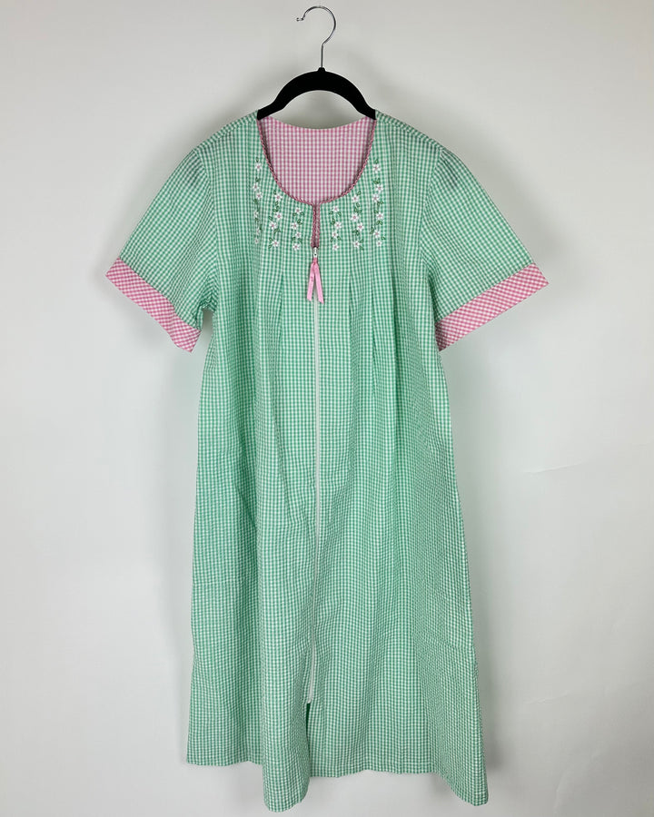 Green And Pink Short Sleeve House Dress - Size 4/6