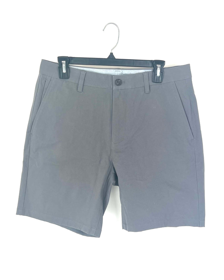 MENS Medium Grey Shorts - 32 Waist - 7" Inseam