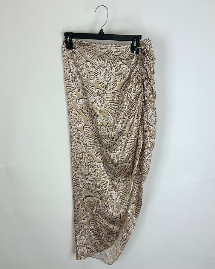 Champagne Abstract Seashell Skirt - Size 2/4