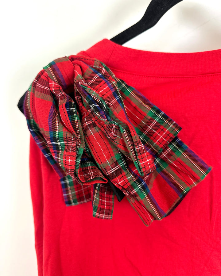 Red Long Sleeve with Interchangeable Bowtie - 6/8