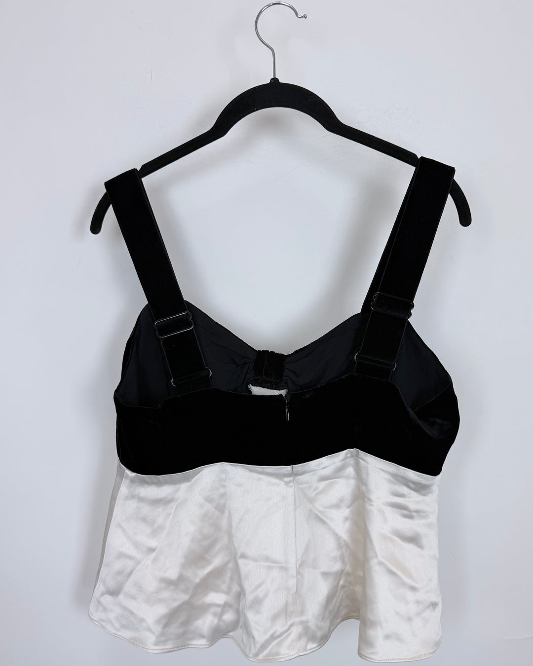 Black & White Velvet Top - Size 6