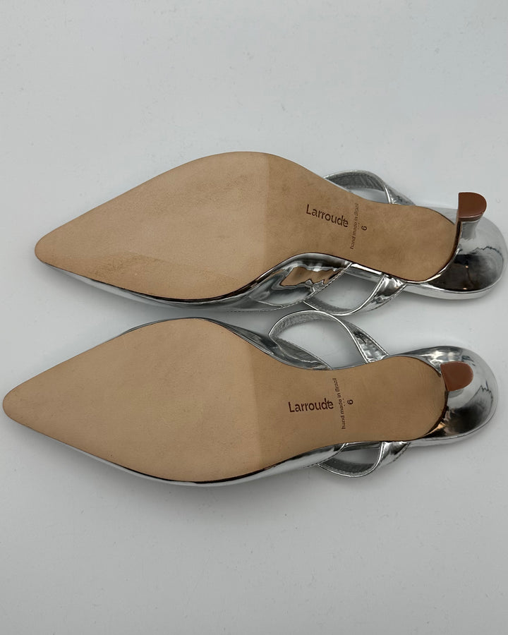 Silver Patent Leather Pointed Toe Kitten Heel - Size 6