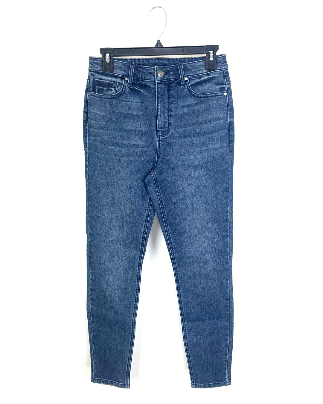 Medium Wash Stretchy Skinny Jeans - Size 2/4