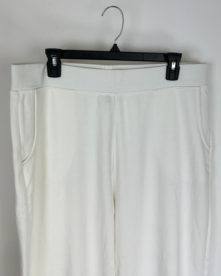 Ivory Straight Leg Jogger Sweatpants - Size 12/14