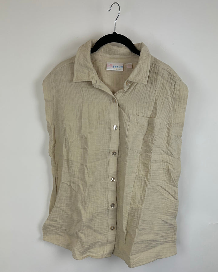 Beige Collared Top With Crinkled Material - Size 6/8