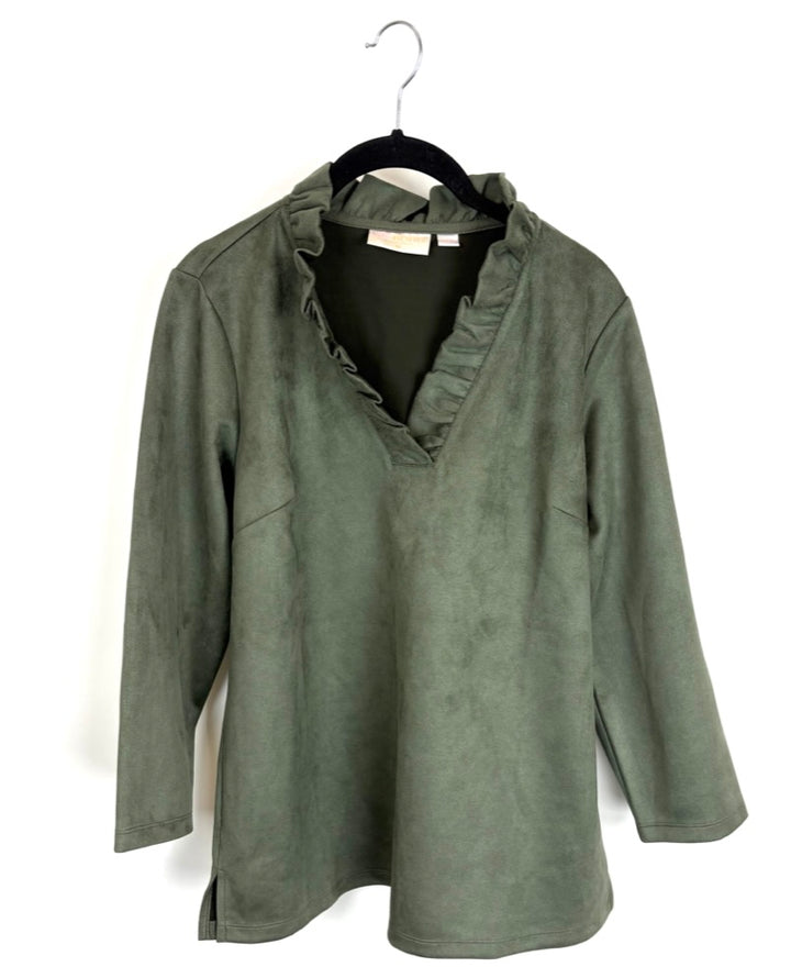 Green Textured Ruffle Top - Size 6/8