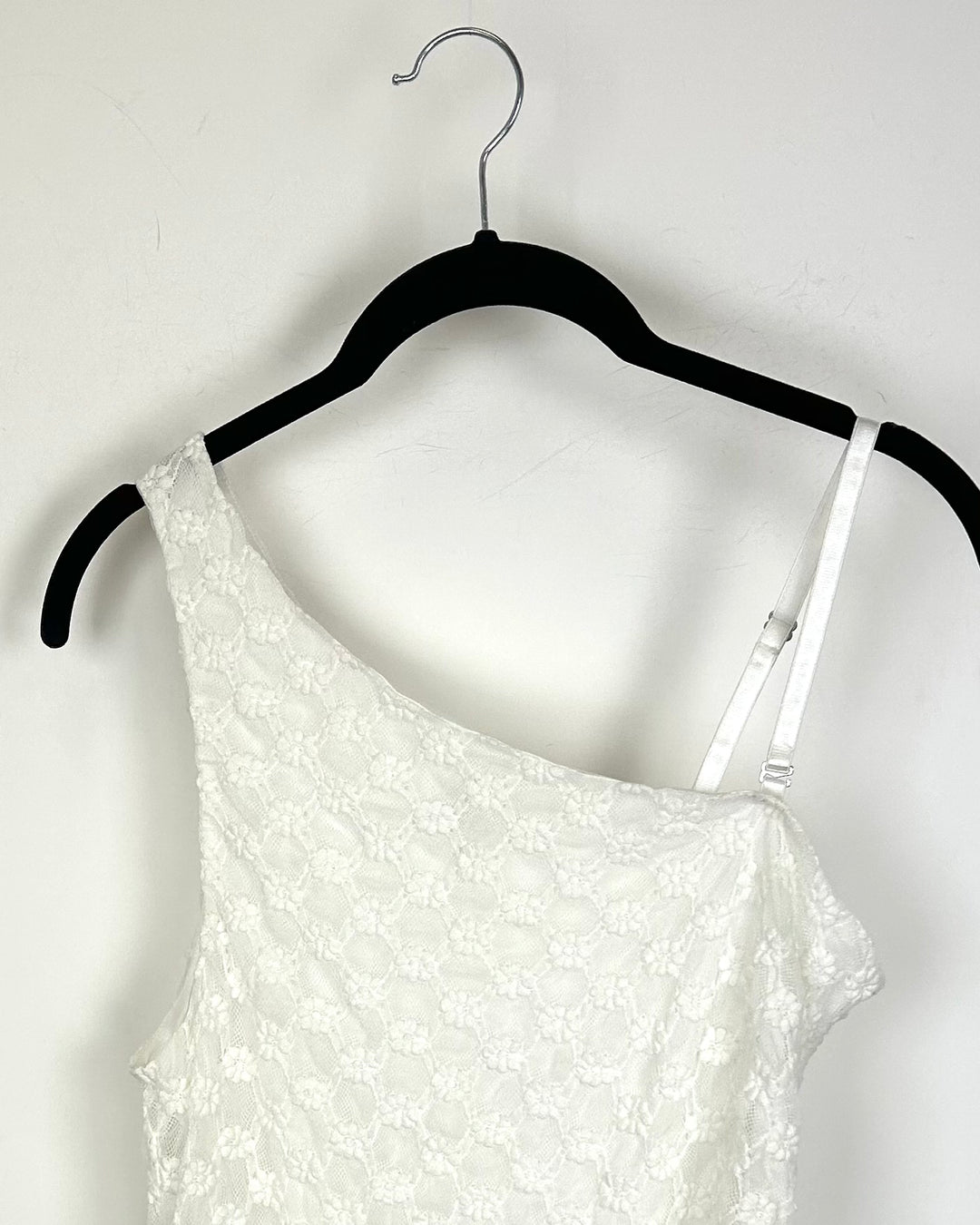 White One Shoulder Lace Shirt - Size 4/6