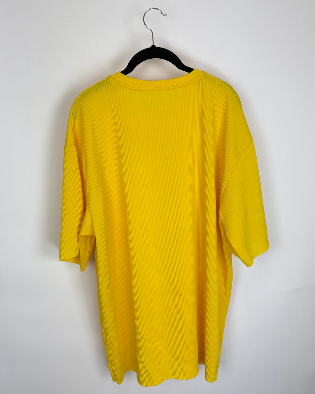 Yellow Short Sleeve Top - Size 14/16