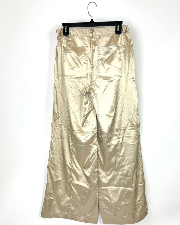 Shiny Gold Pants With Pockets - Size 2/4