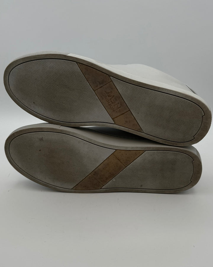 MENS Light Grey Leather Sneaker - Size 9.5/10