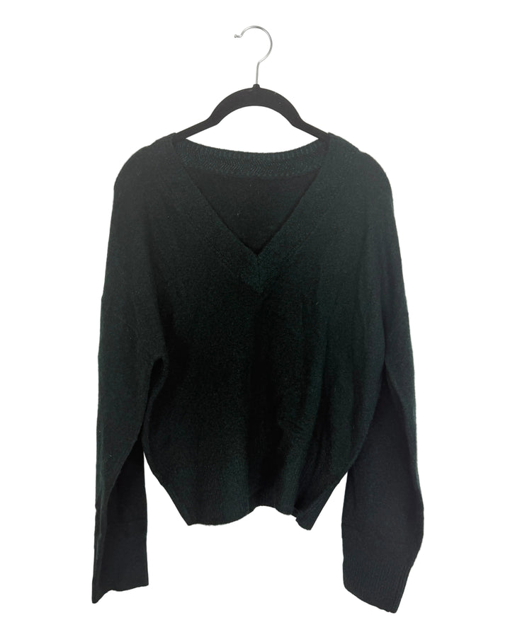 Dark Green V-Neck Sweater- Size 2/4