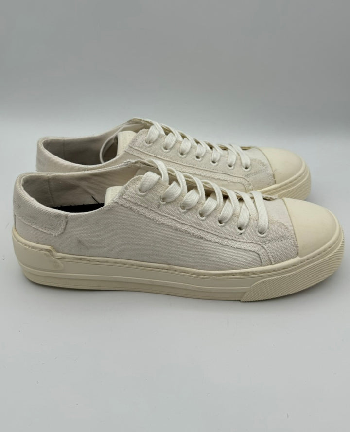 MENS Cream Canvas Sneaker - Size 10