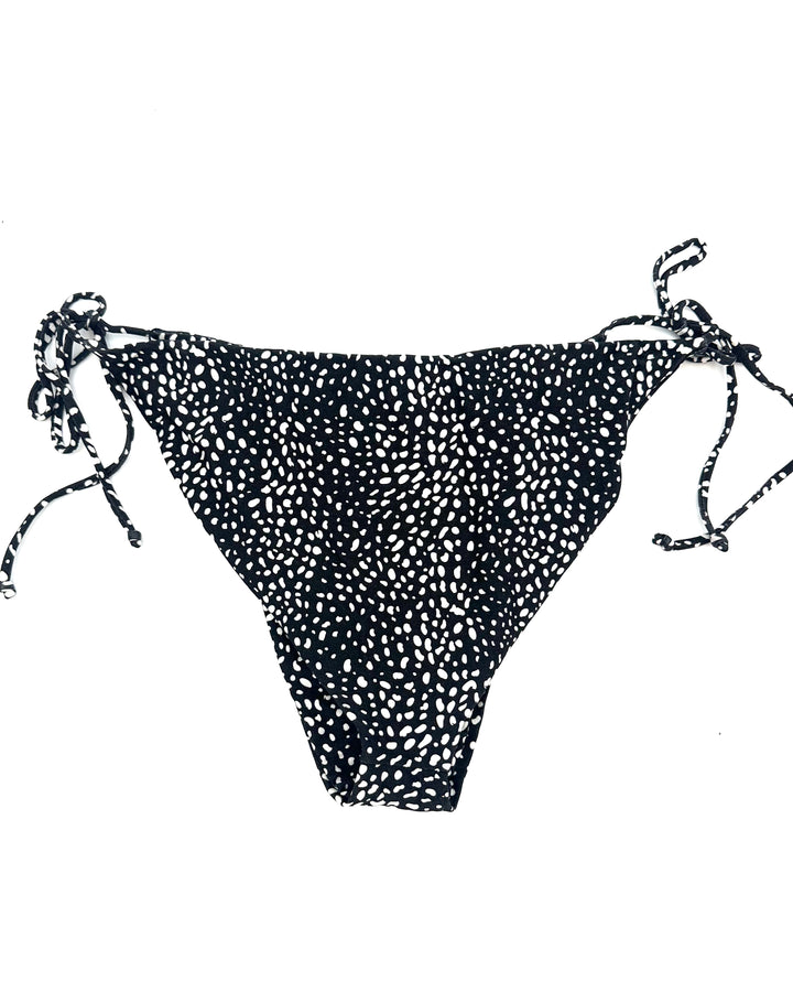Black And White Ultra Cheeky Bottoms - Extra Large and Extra Extra Large