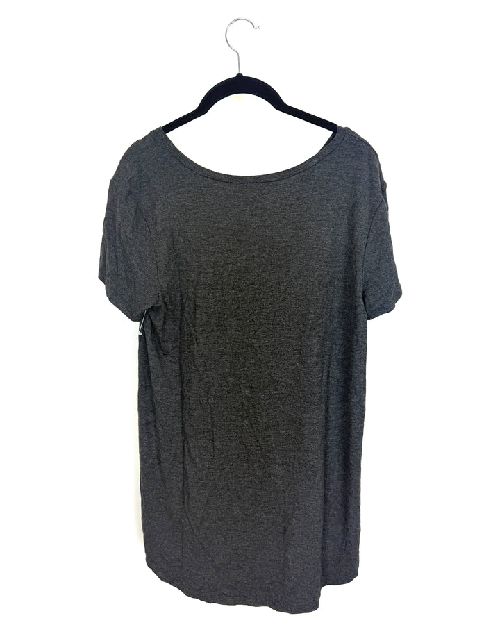 Charcoal V-Neck Tee - Size 2/4