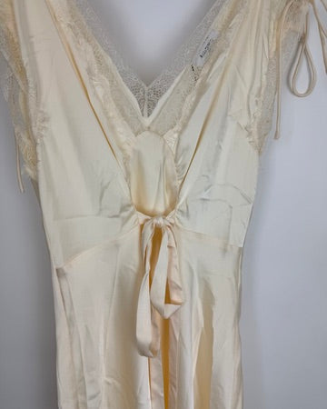 Pale Cream Lace Tie Dress - Size 0/2