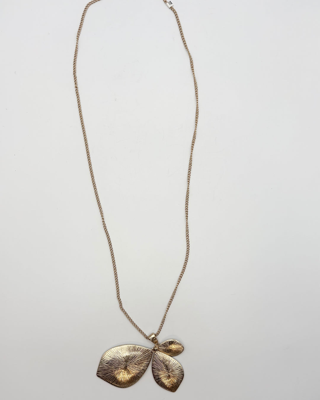 Long Gold Necklace With Leaf Pendants