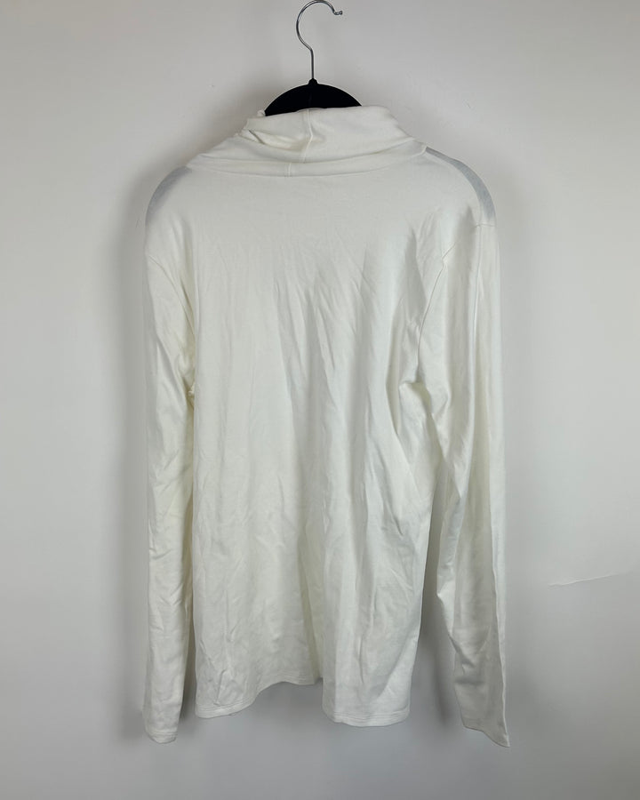 White Turtleneck Long Sleeve Shirt - Size 6/8