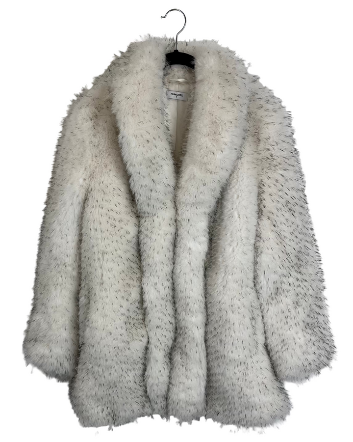 White Plush Faux Fur Coat - Size 2/4