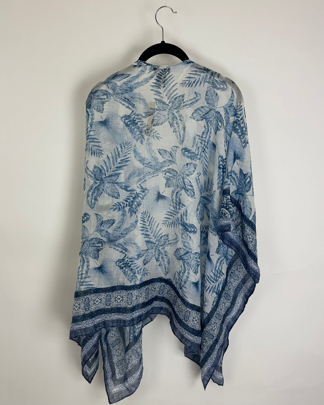 Blue Floral Kimono- Size 4/6