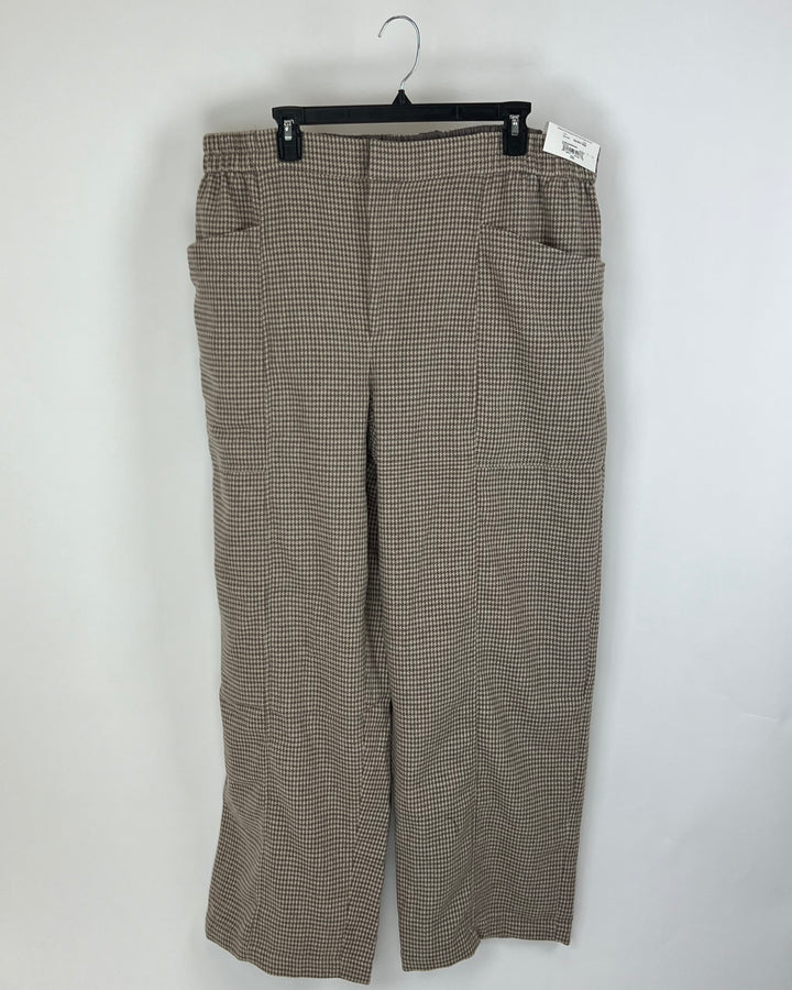 Brown & Cream Houndstooth Dress Pants - Size 6-26