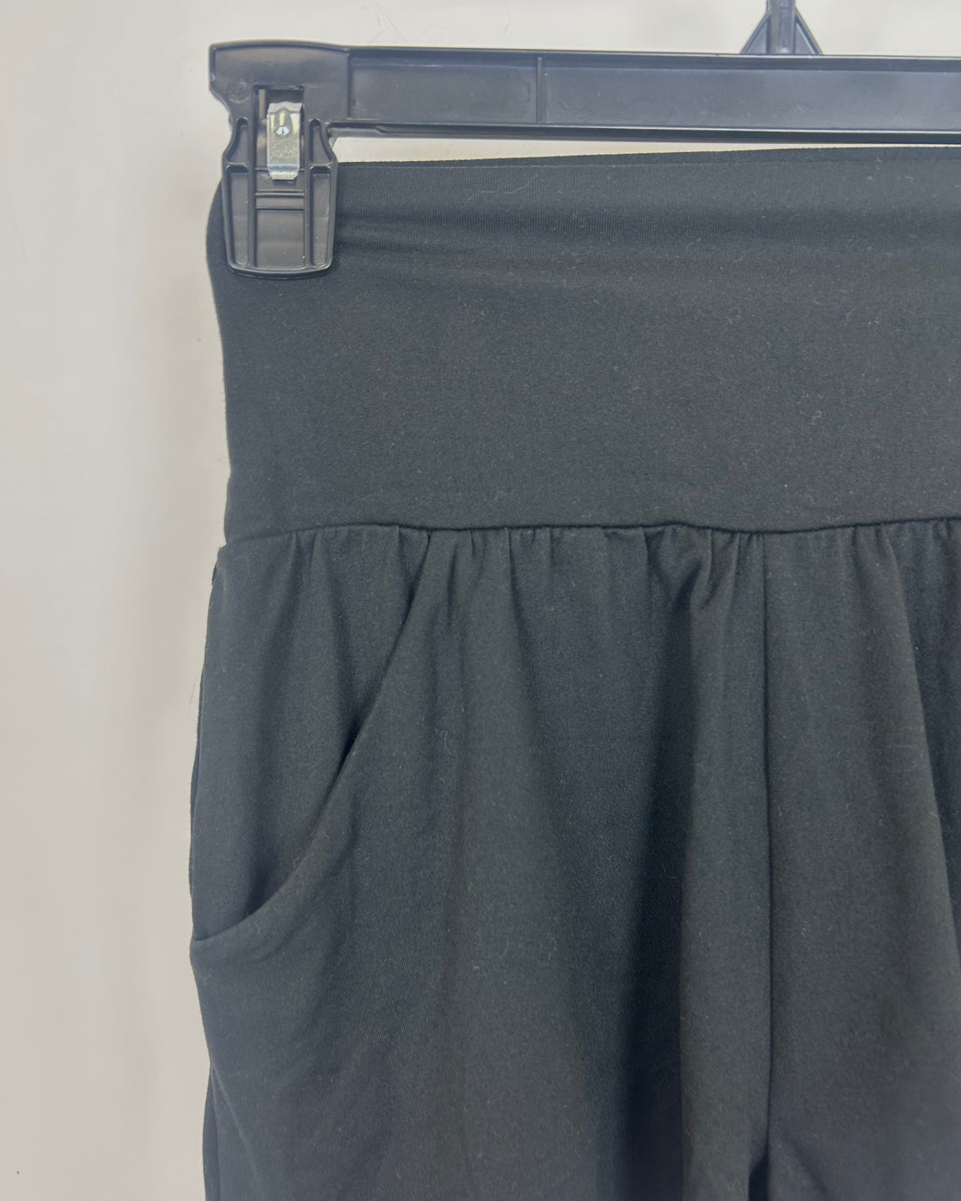 Black Banded Lounge Shorts - Size 0/2