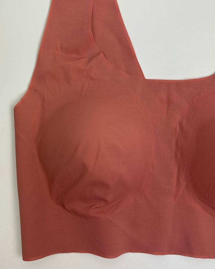 Mauve Seamless And Wireless Bra - Medium