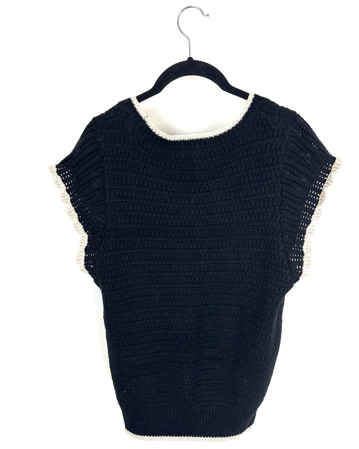 Black and White Short Sleeve Sweater - Size 8/10