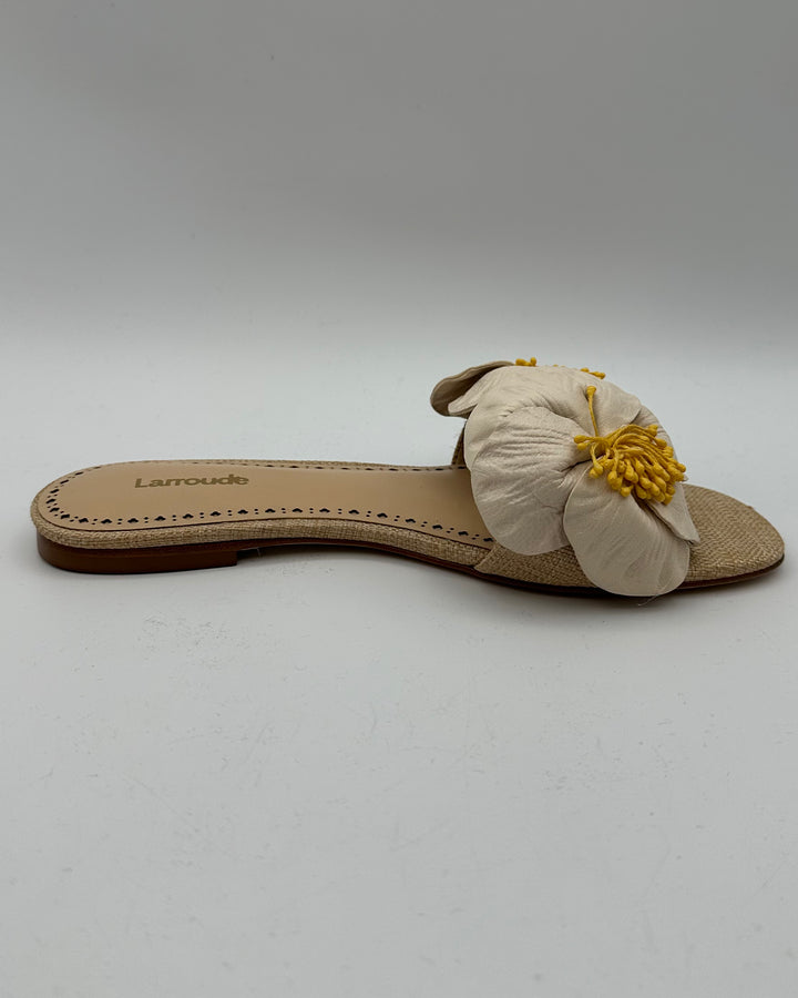 Ivory and Raffia Floral Sandals - Size 6.5