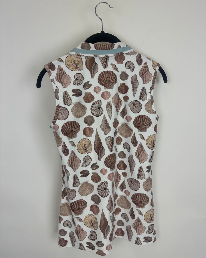 White and Seashell Print Activewear Top - Size 2/4