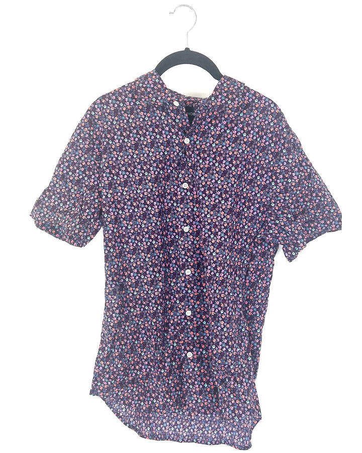 MENS Purple, Coral, Maroon and Blue Floral Button Up - Medium