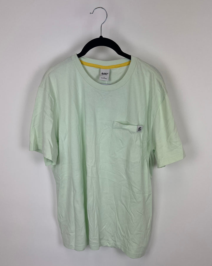 MENS Light Mint Green Tee Shirt With Front Pocket - Medium