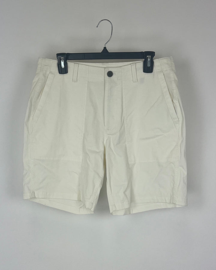 MENS Eggshell Shorts - Size 32 Slim Fit