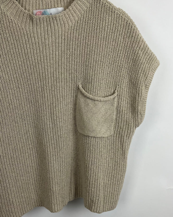 Beige Short Sleeve Sweater Top - Size 4/6