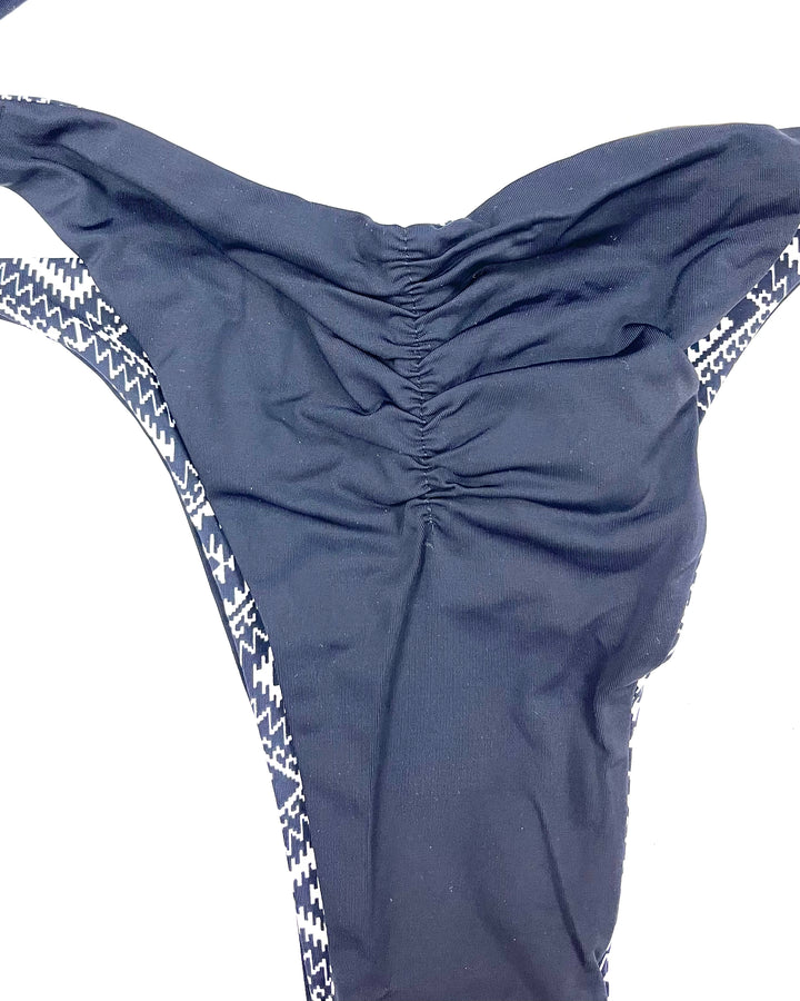 Black & Cream Printed Reversible Cheeky Scrunch Bikini Bottom - Large