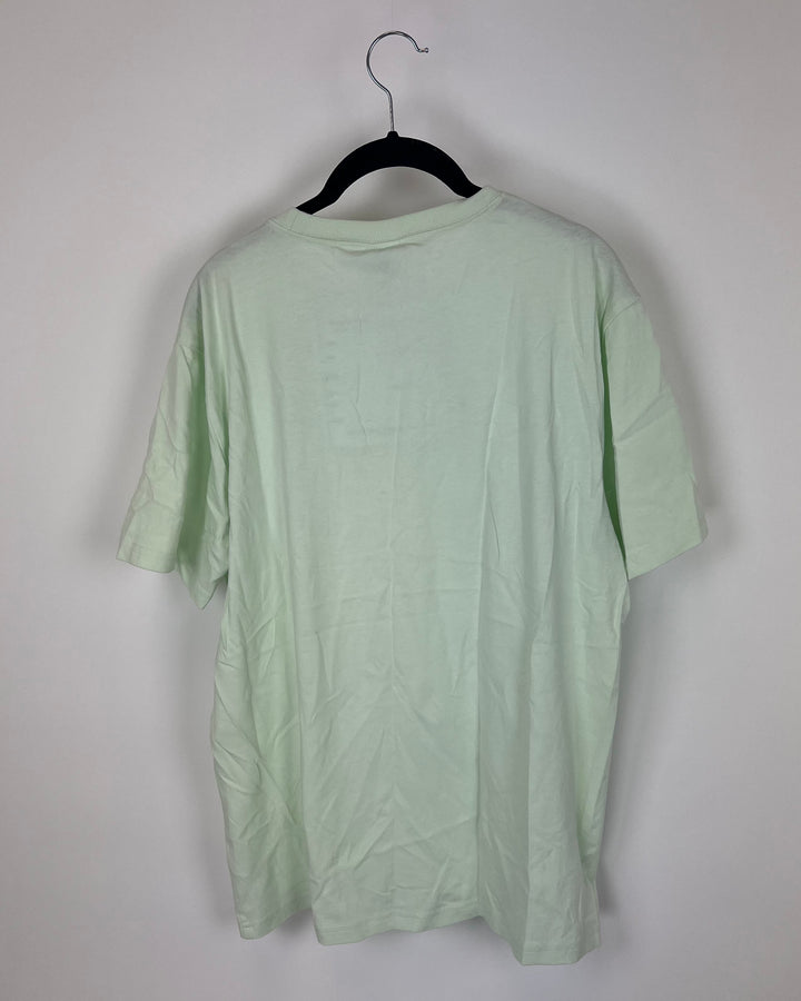 MENS Light Mint Green Tee Shirt With Front Pocket - Medium