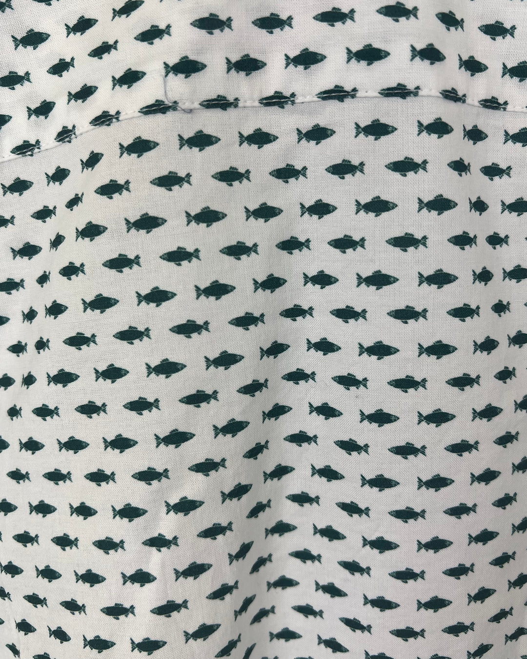 MENS Blue Fish Collared Short Sleeve Shirt - Medium