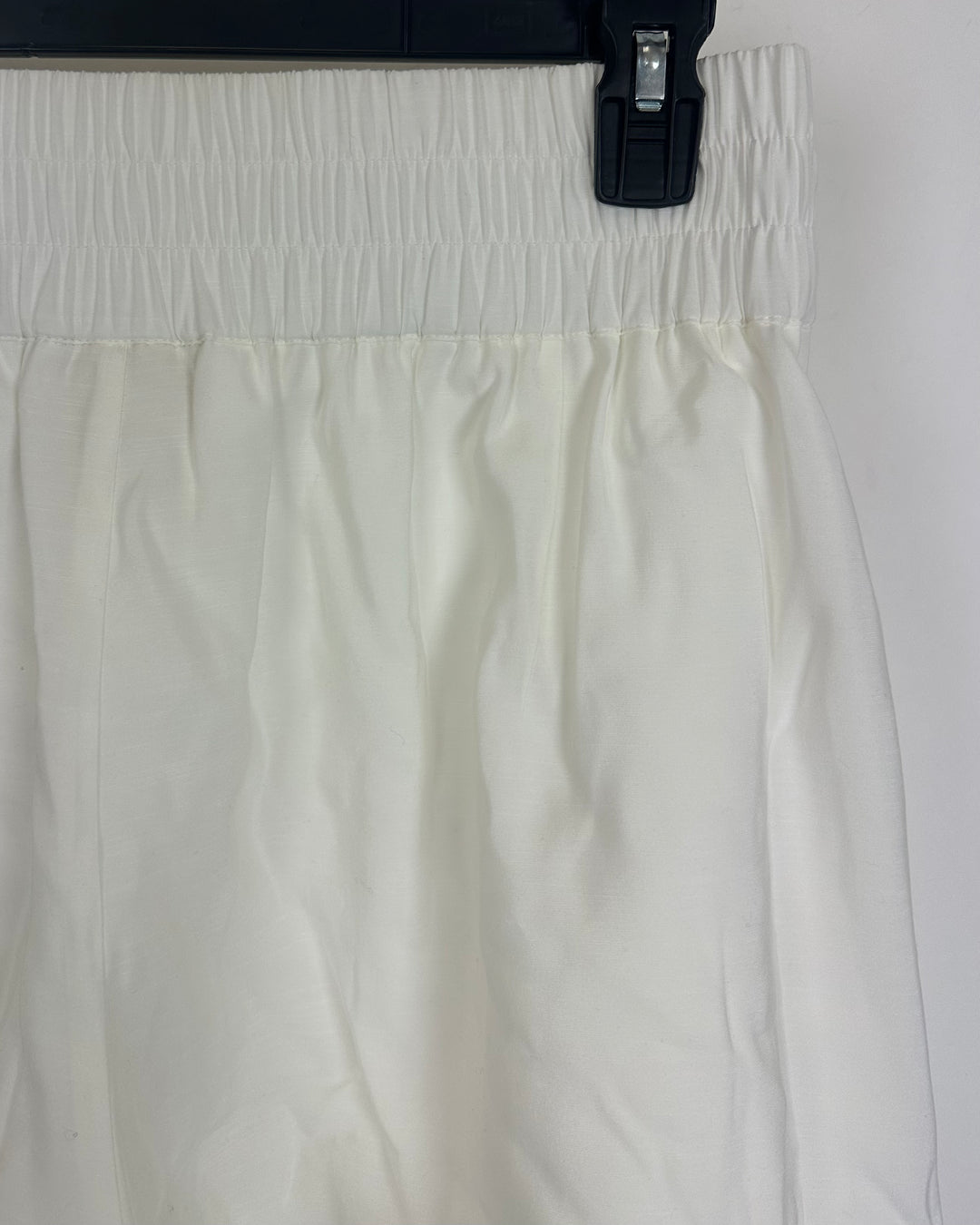 White Pleated Skort - Extra Large