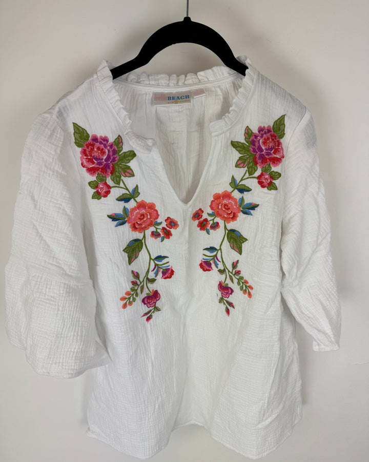 White Floral Embroidered Top - Size 6/8