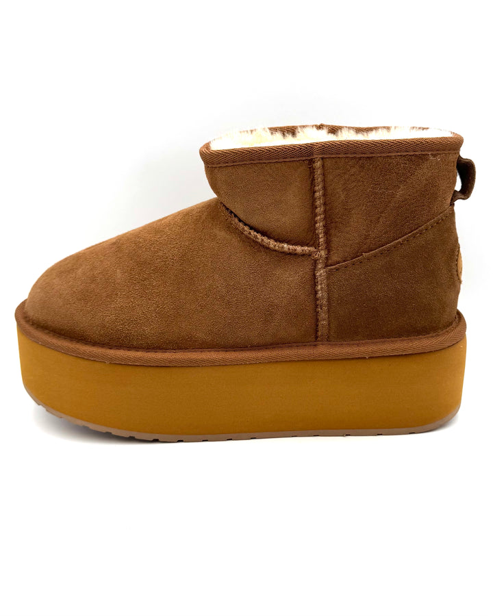 Emu Australia Platform Boot - Size 8