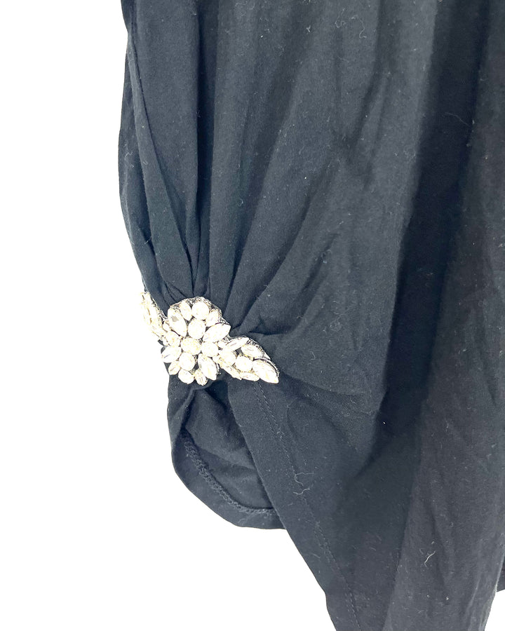 Black Short Sleeve With Beaded Design - Size 2/4