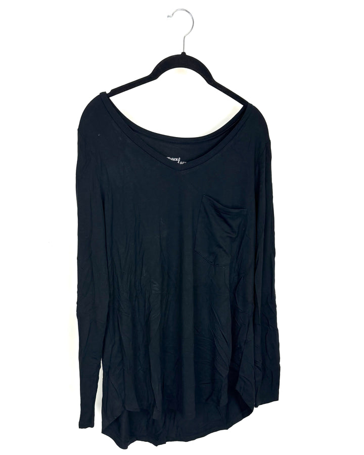 Side Pocket Black Long Sleeve - Size 4/6