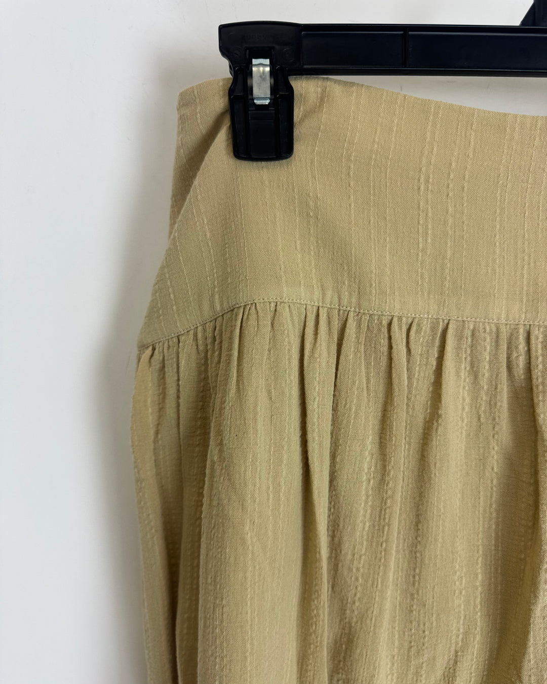 Beige Smocked Waistband Skirt - Size 8/10