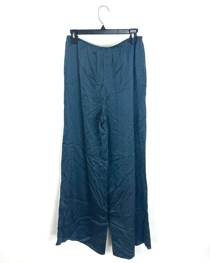 Dusty Blue Wide Leg Pant - Size 6/8