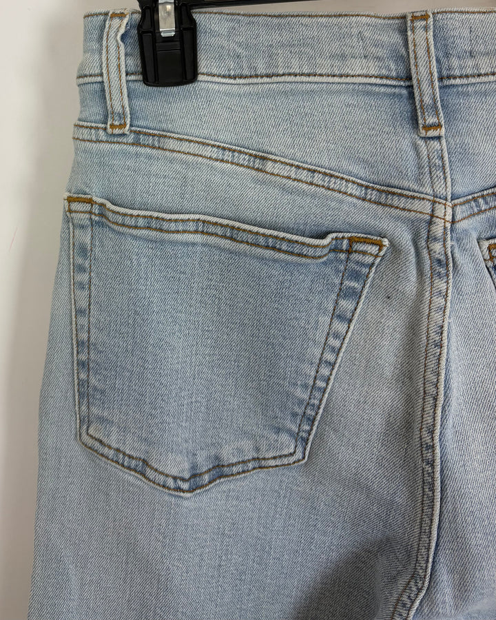 Lightwash Blue Denim Jeans - Size 26