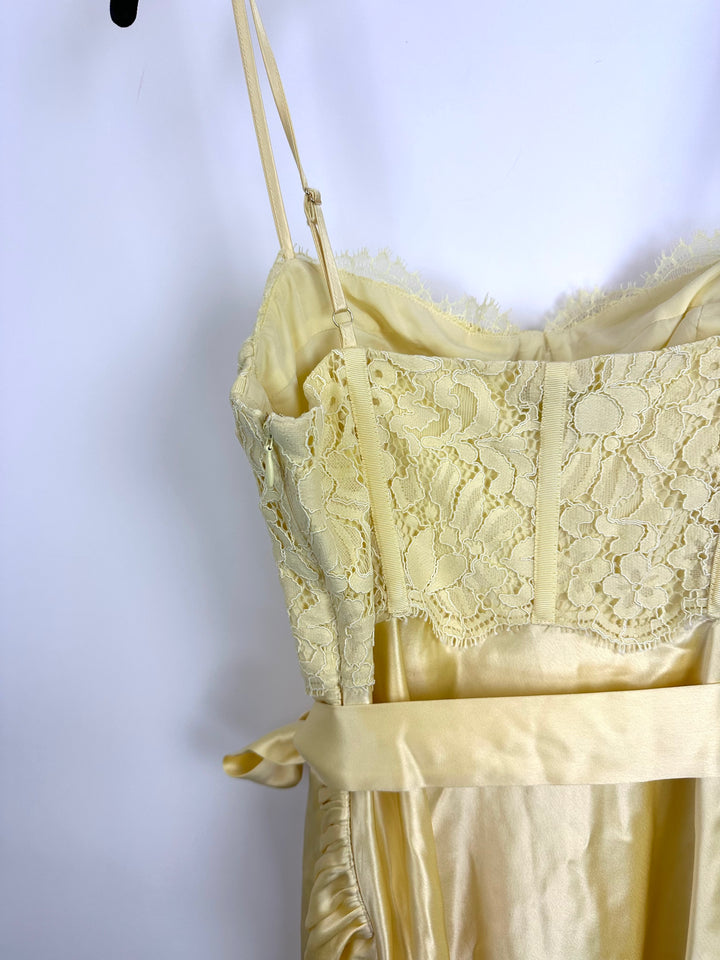 Yellow Lace Slit Dress - Size 2/4