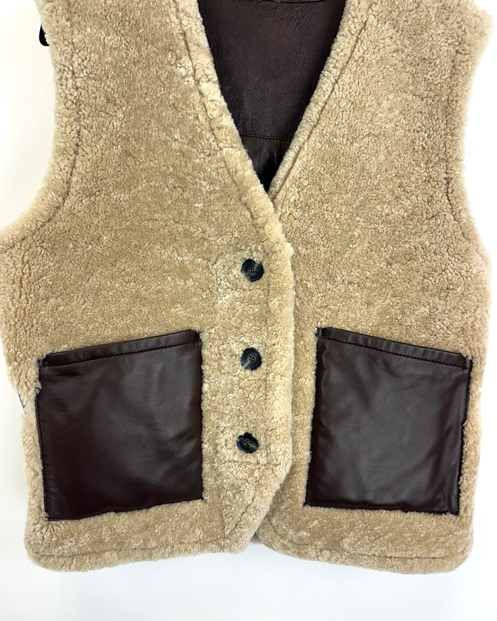 Banana Republic Reversible Vest - Small